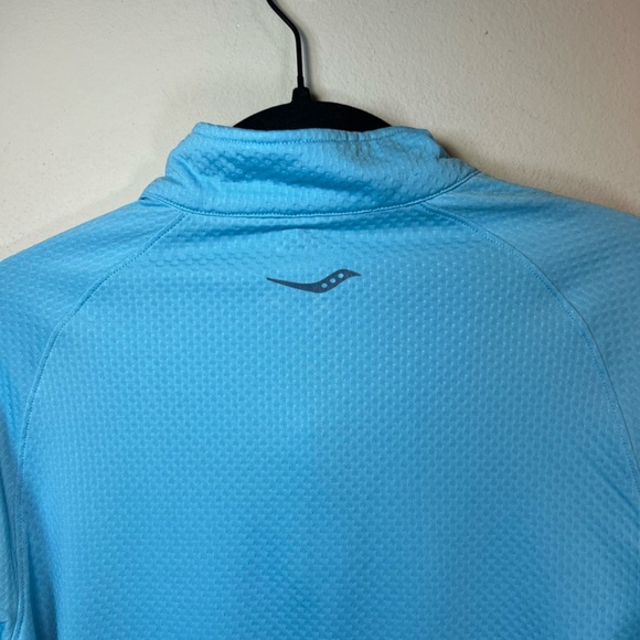 Saucony Womens Athletic 1/4 Zip Pullover Shirt Top Blue Running Reflective Small - Picture 13 of 15